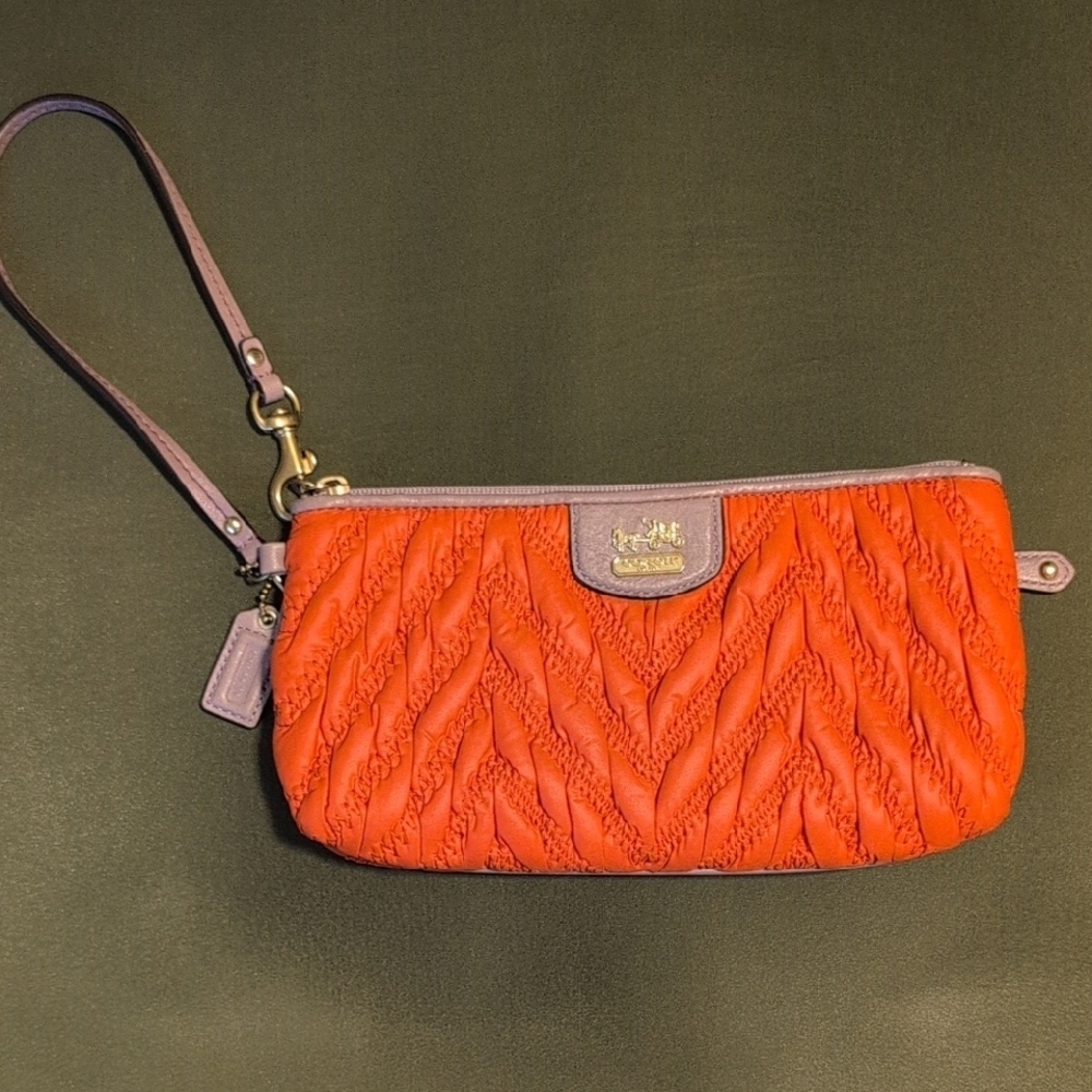 Coach Puffy Quilted Orange and Purple Chevron Wristlet with COA